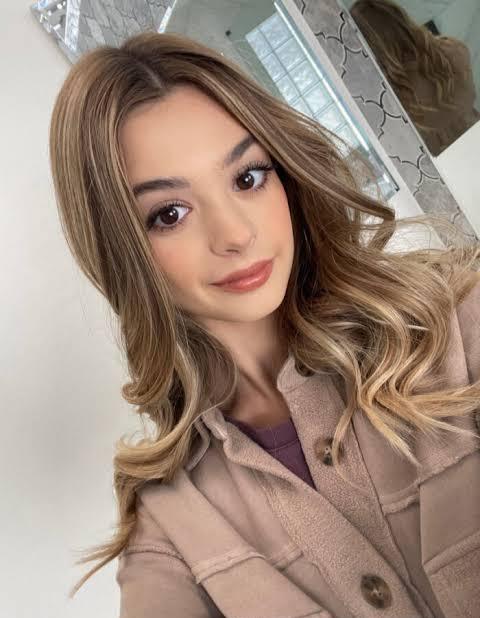 Molly Little Bio, Age, Career Life & Net Worth 2026