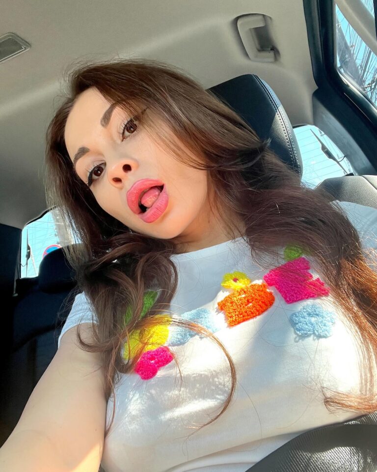 Lolly Lips: Complete Bio, Age, Career & Net Worth 2026